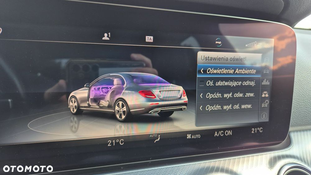 Mercedes-Benz Klasa E 220 d 4-Matic Avantgarde - 28