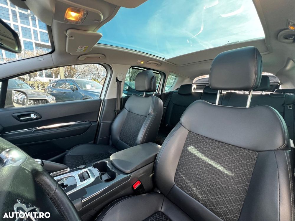 Peugeot 3008 - 19