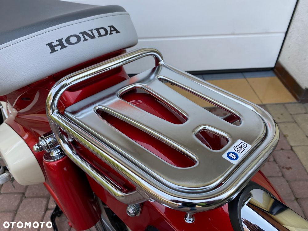 Honda Super Cub - 12