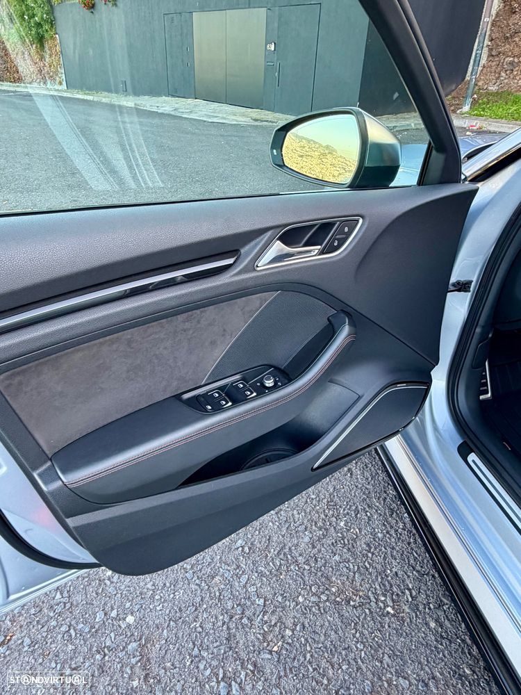 Audi RS3 Sportback S tronic - 20