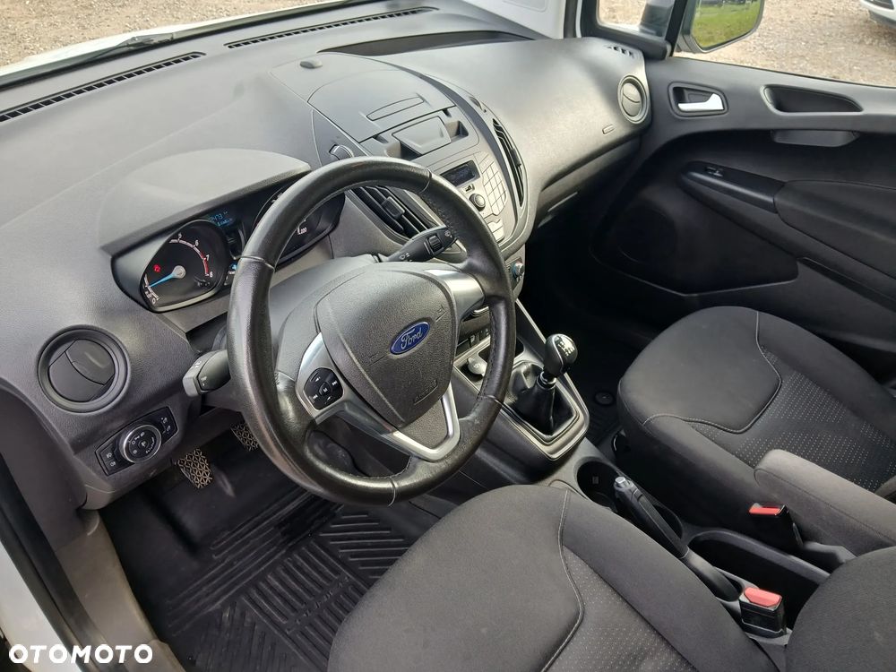 Ford Transit Courier Trend - 10