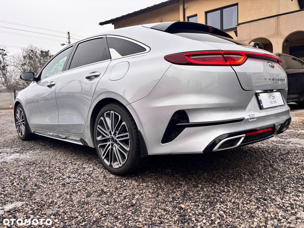 Kia ProCeed - 5