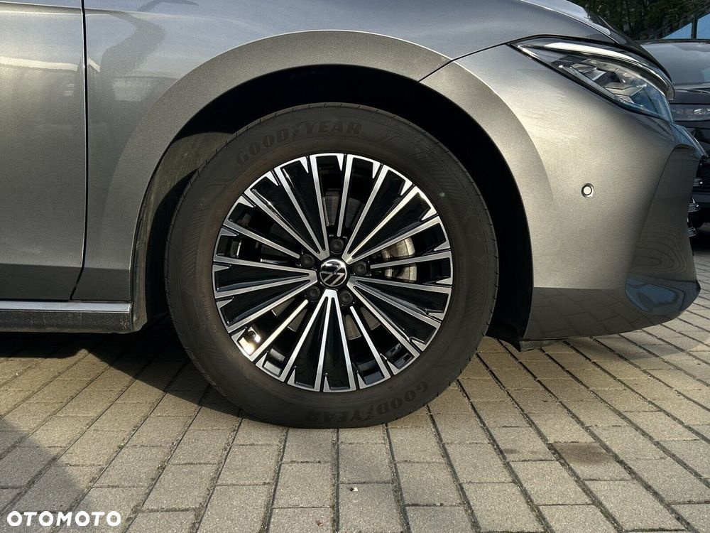 Volkswagen Passat - 39