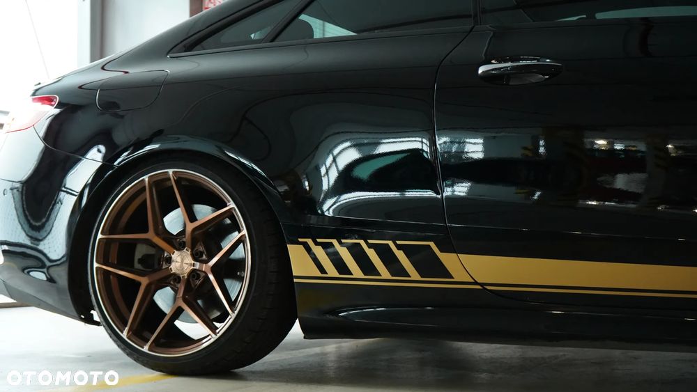 Mercedes-Benz Klasa E 450 4Matic 9G-TRONIC Night Edition - 21