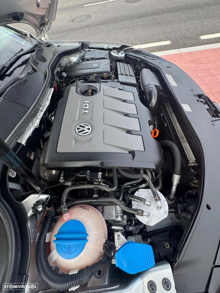 VW Passat Variant 1.6 TDI BlueMotion Business Edition - 18