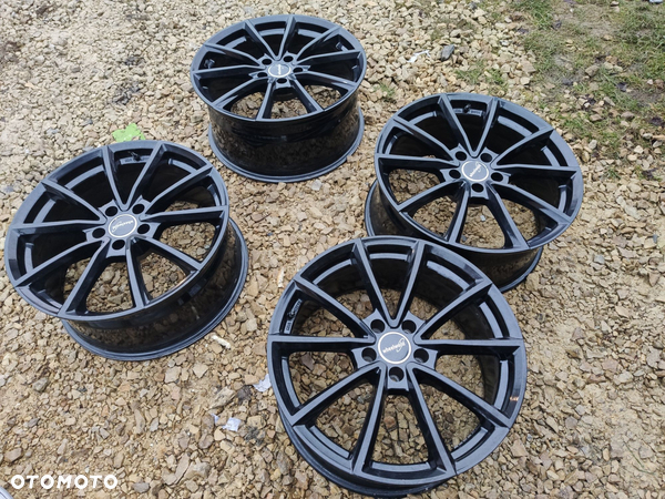 Felgi aluminiowe 19" 5x112 BMW g22 g23 Mercedes glc glk Audi 
(Możliwy