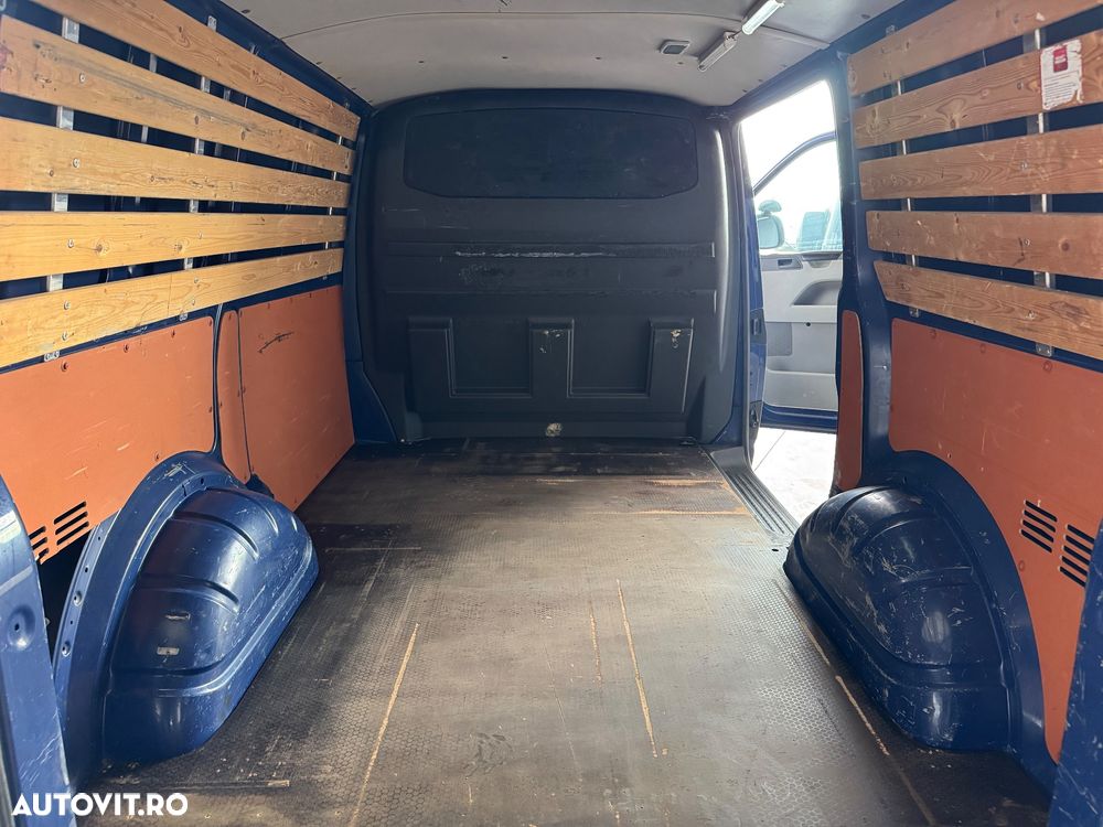 Volkswagen Transporter T5 - 7