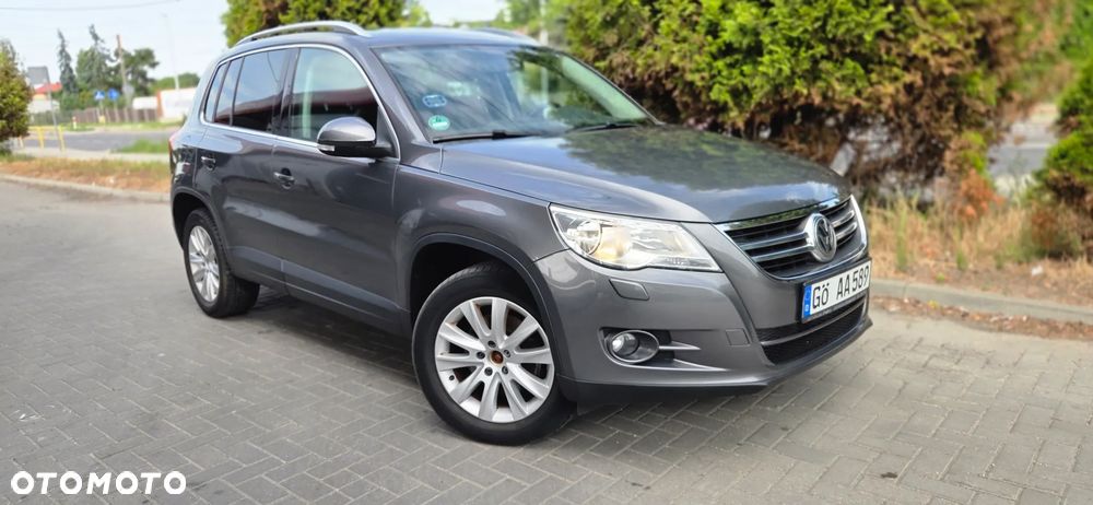 Volkswagen Tiguan 2.0 TDI DPF BlueMotion Technology Exclusive - 19