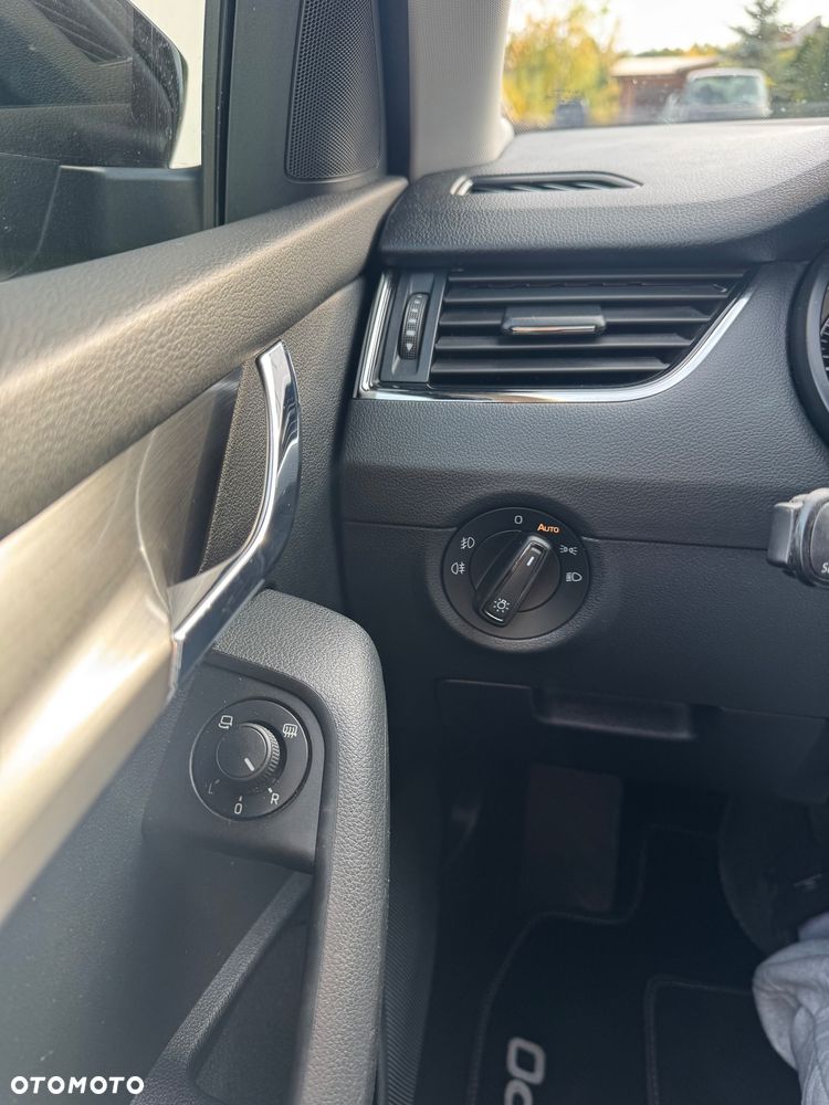 Skoda Octavia 2.0 TDI DSG Clever - 27