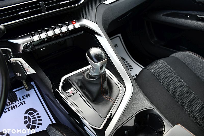 Peugeot 3008 BlueHDi 120 Stop & Start Allure - 16