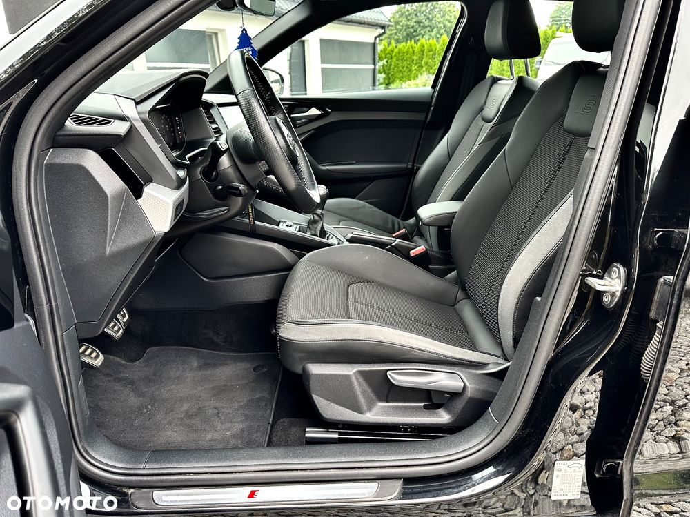 Audi A1 Sportback 25 TFSI S Line - 34