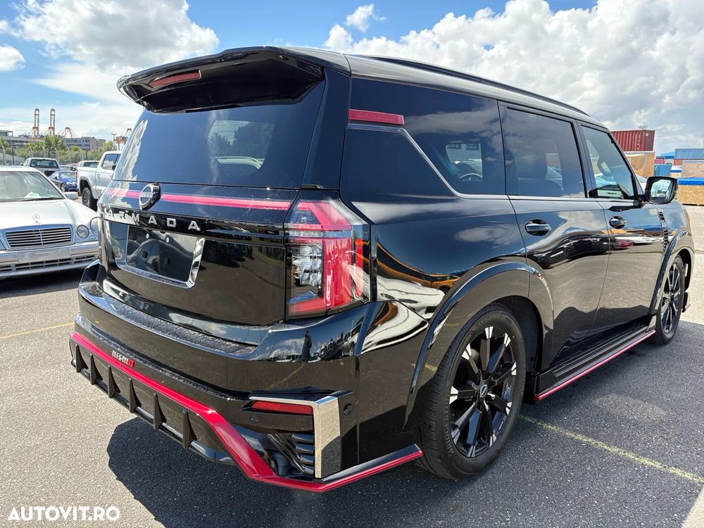 Nissan Armada - 5