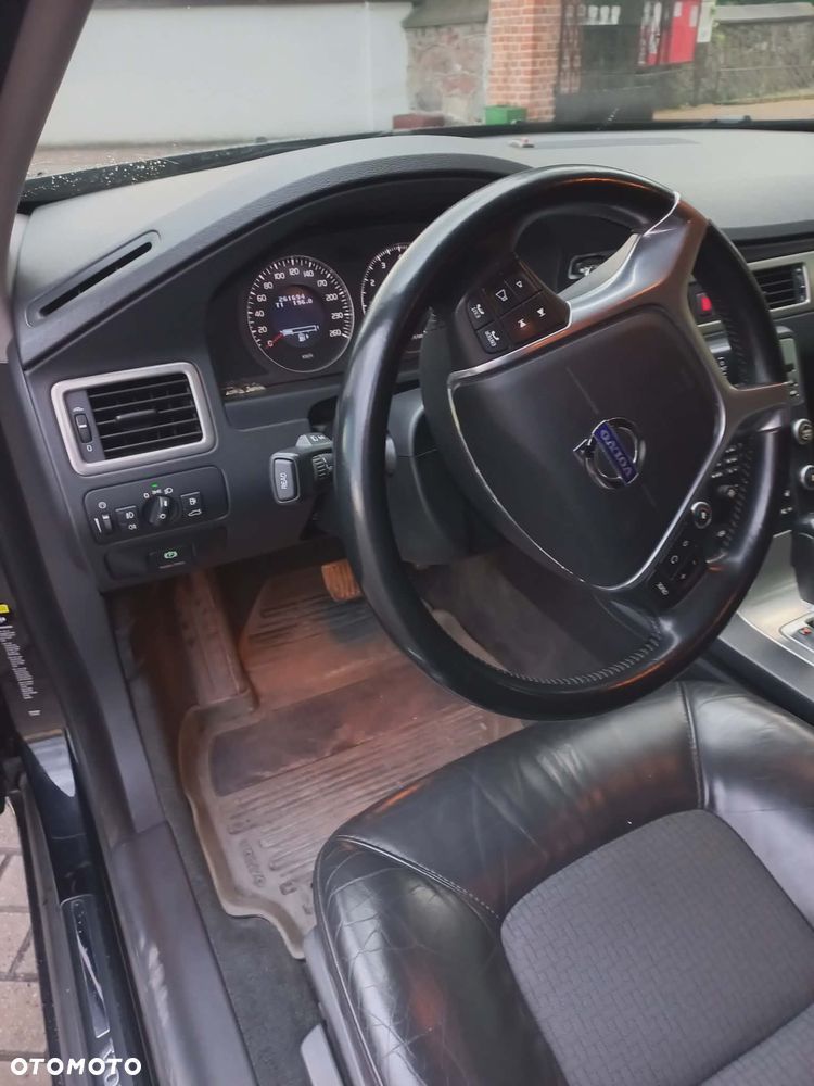 Volvo V70 - 11