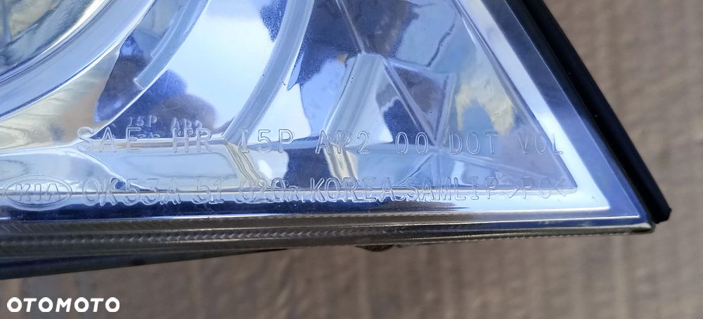 Reflektor prawy Lampa prawa Kia Carnival 2001- - 3
