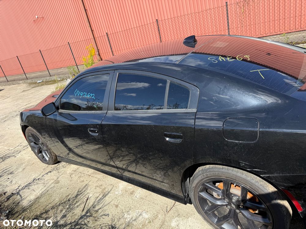 Dodge Charger 3.6 GT - 15