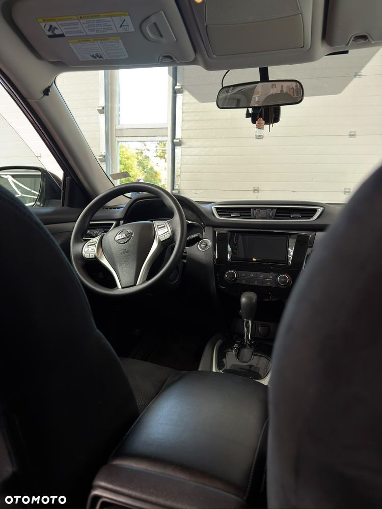Nissan Rogue - 20
