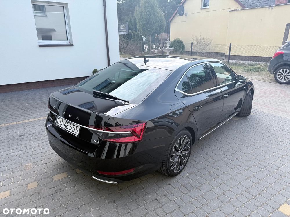 Skoda Superb 2.0 TDI SCR 4x4 L&K DSG - 8