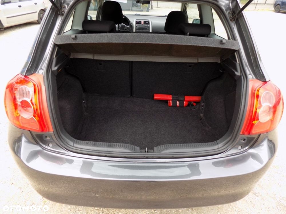 Toyota Auris - 9