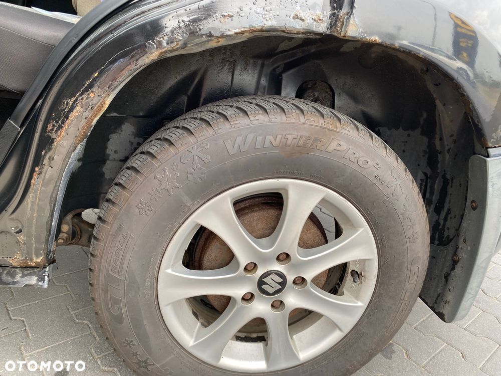 Suzuki Grand Vitara - 8
