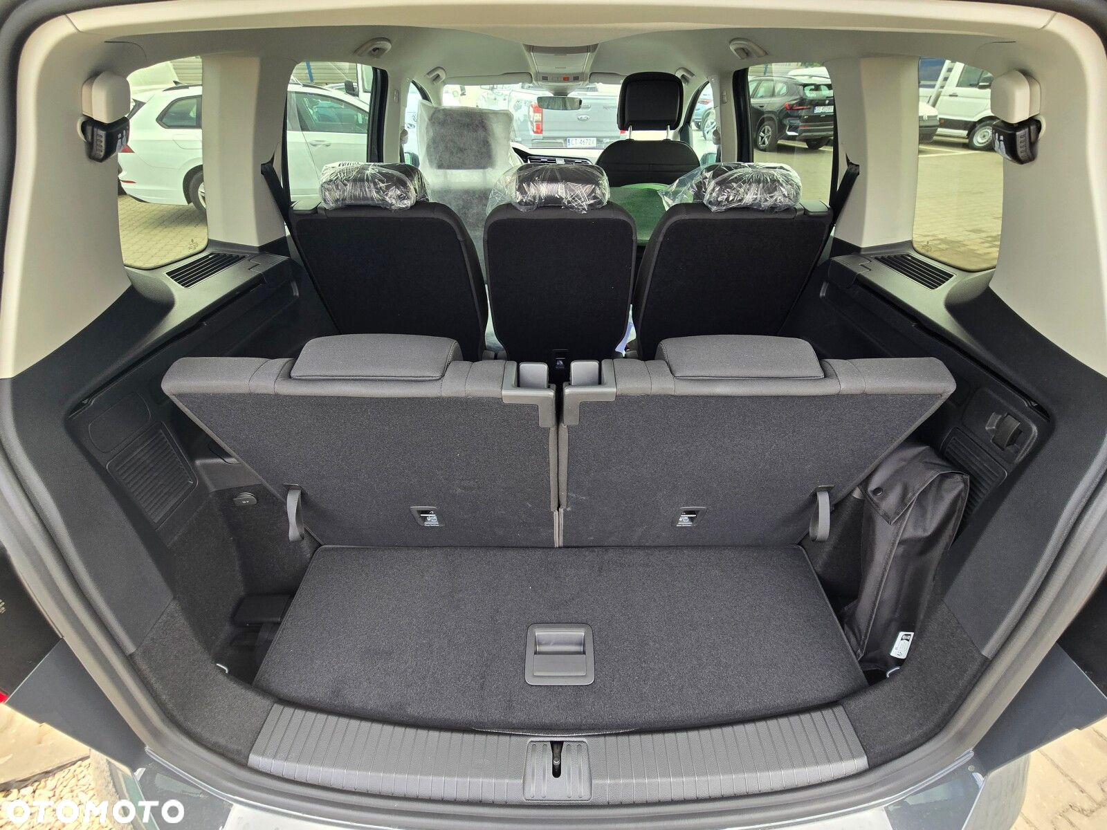 Volkswagen Touran 1.5 TSI EVO Highline DSG - 11