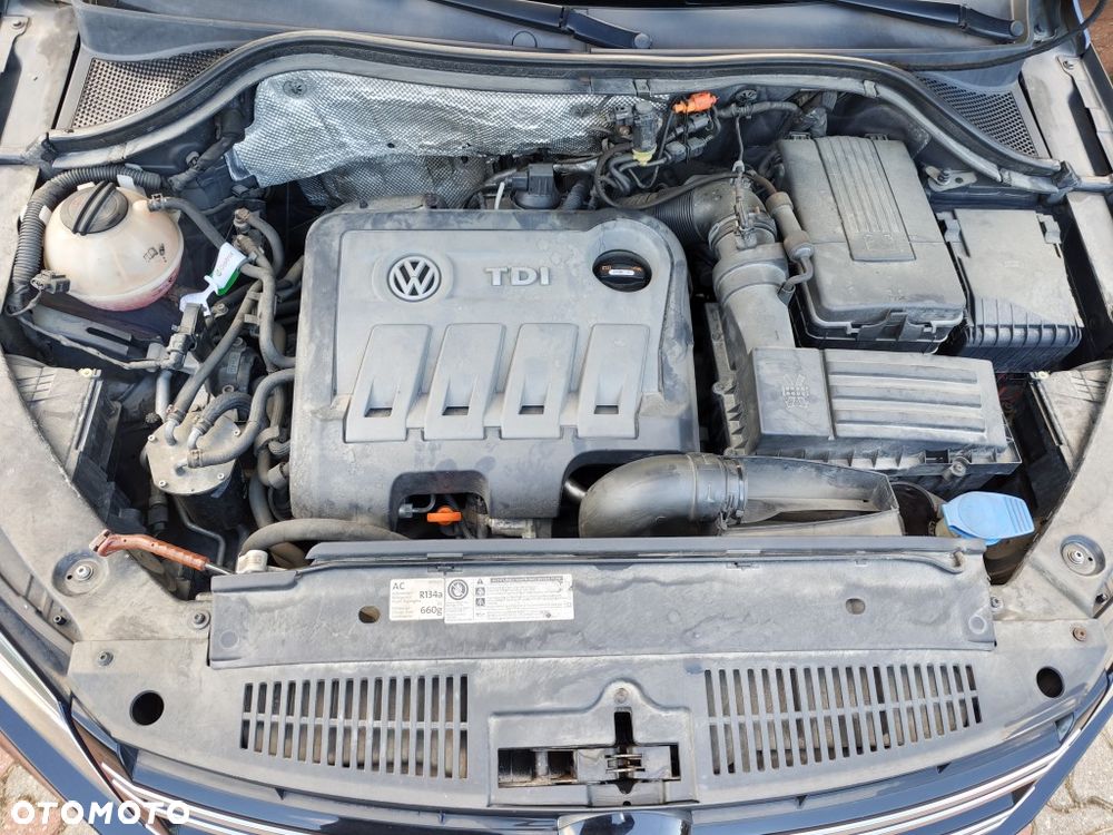 Volkswagen Tiguan 2.0 TDI 4Mot R-Style DSG - 16