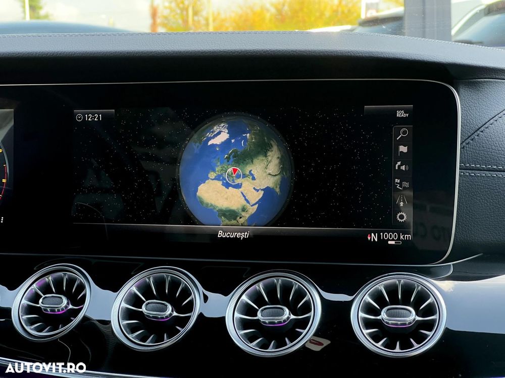 Mercedes-Benz AMG GT 4-door Coupe - 11