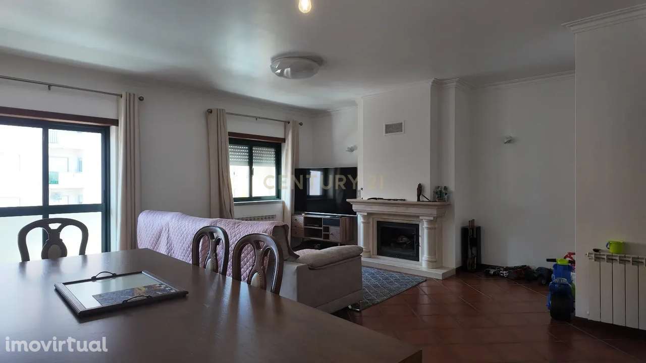 Apartamento T4, em excelente estado, com 145m2, na Quinta Pires Marque - Grande imagem: 5/21