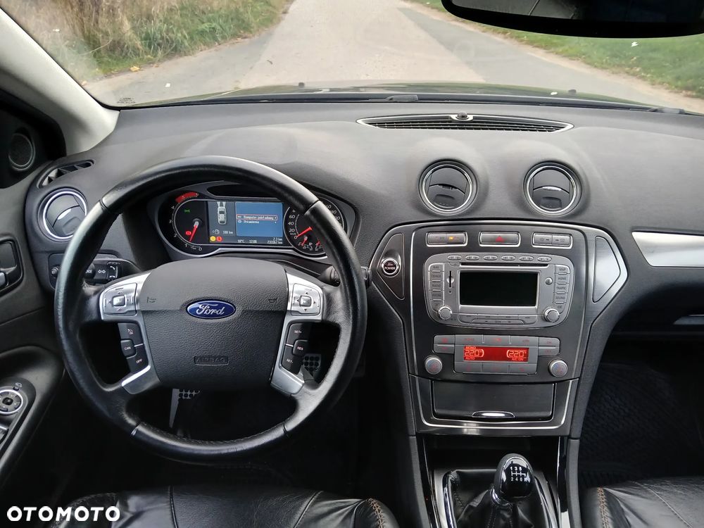 Ford Mondeo 2.2 TDCi Titanium S - 26