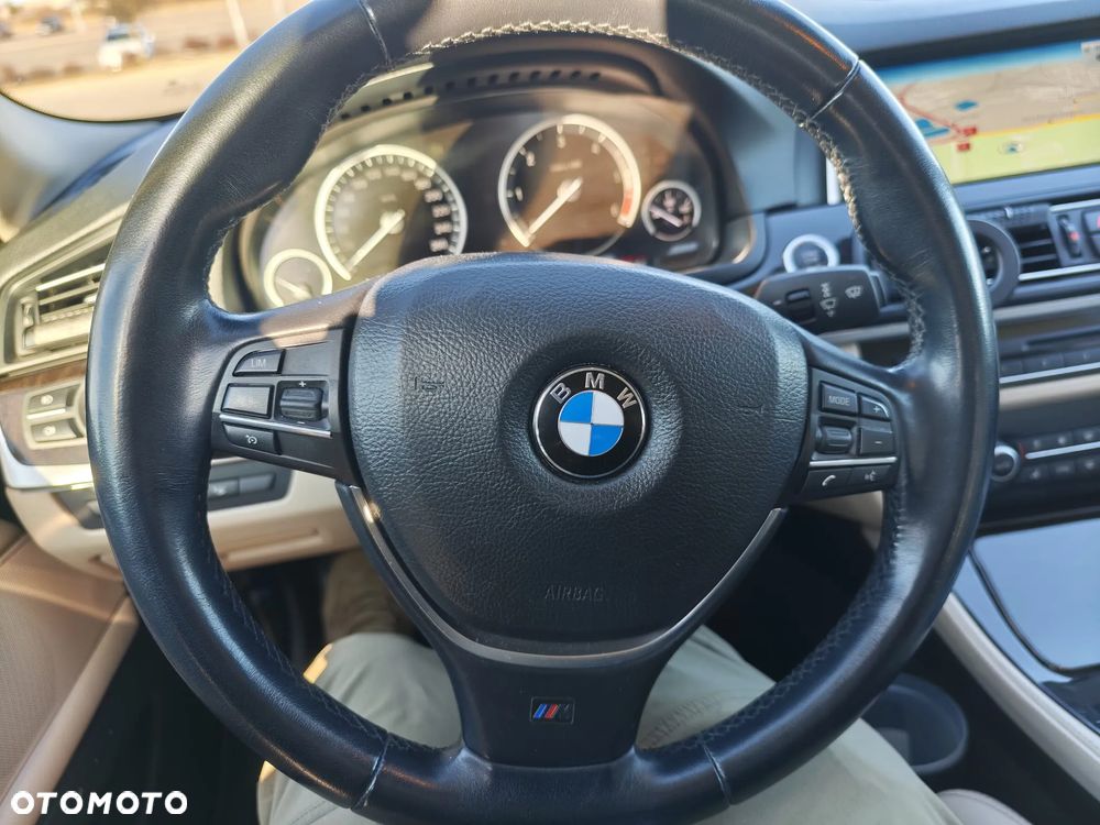 BMW Seria 5 530d - 14