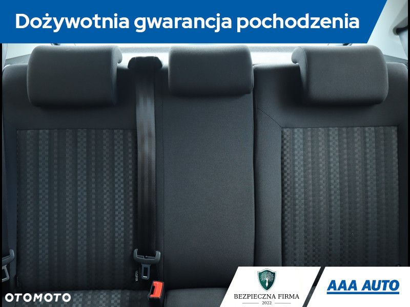 Volkswagen Polo - 11