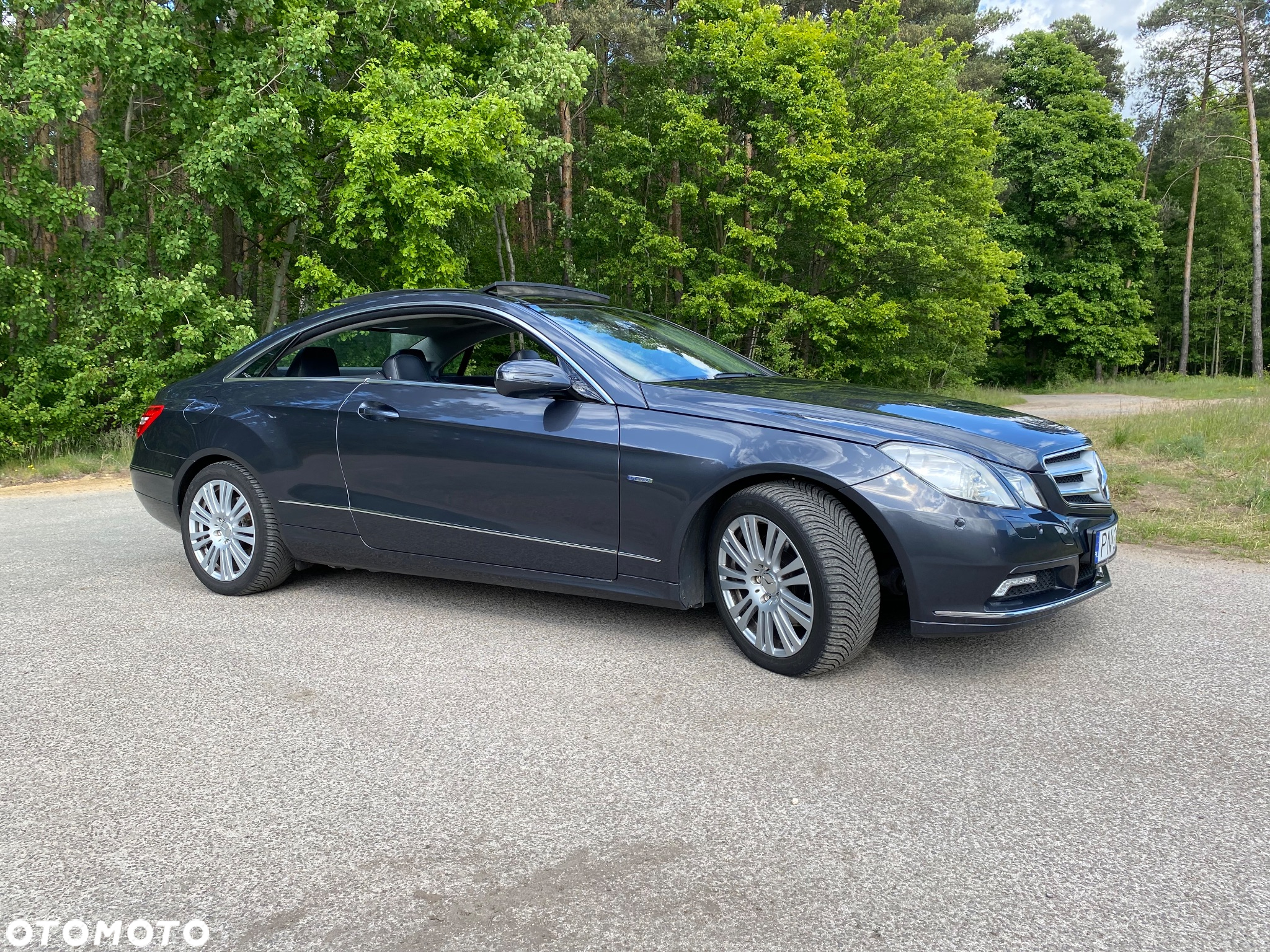 Mercedes-Benz Klasa E 350 CGI BlueEffICIENCY - 27