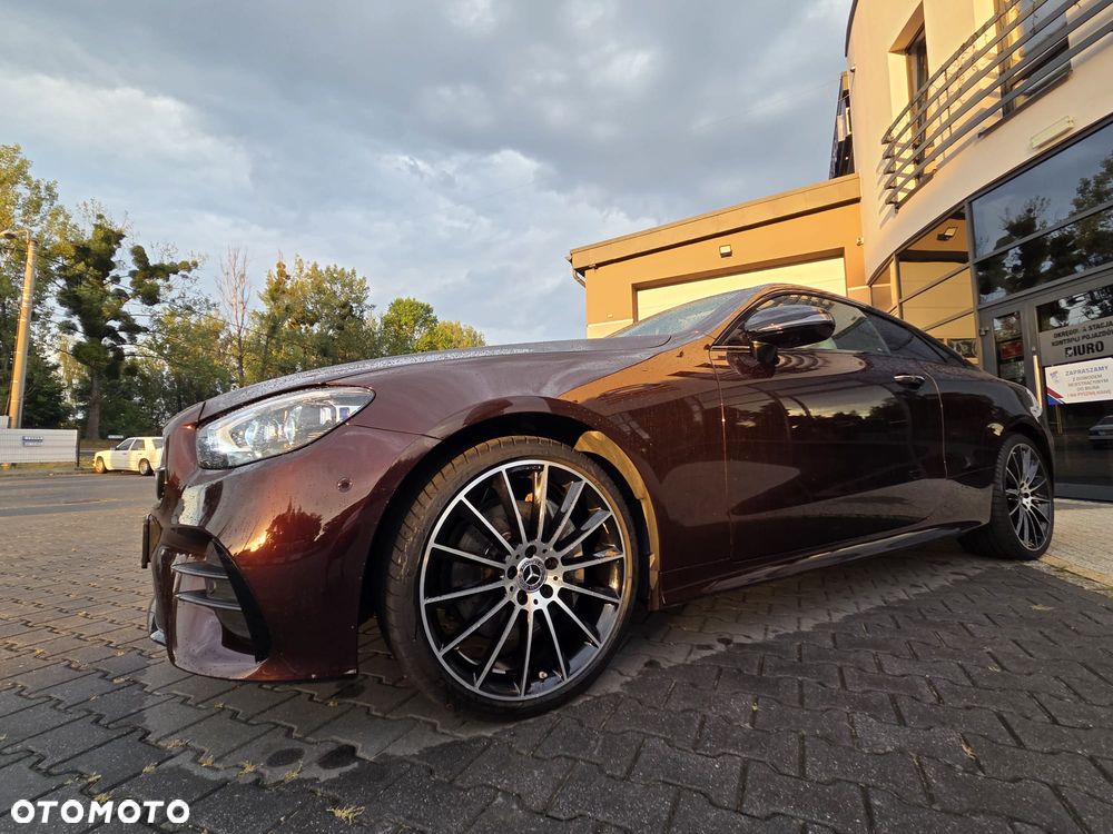 Mercedes-Benz Klasa E 220 d 4-Matic AMG - 2