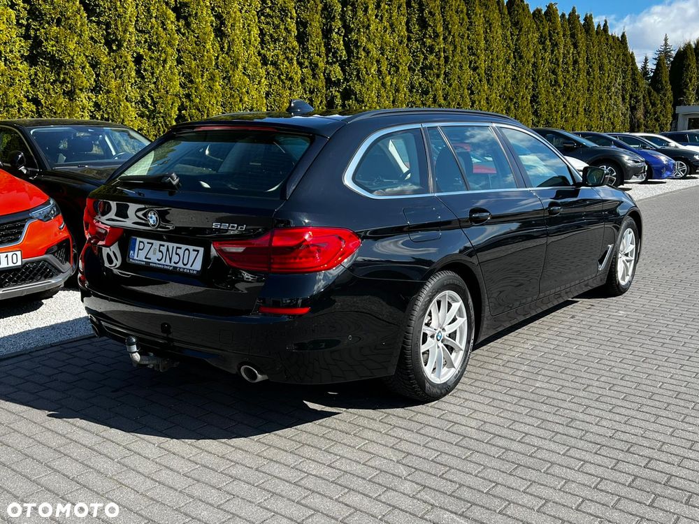BMW Seria 5 520d - 9