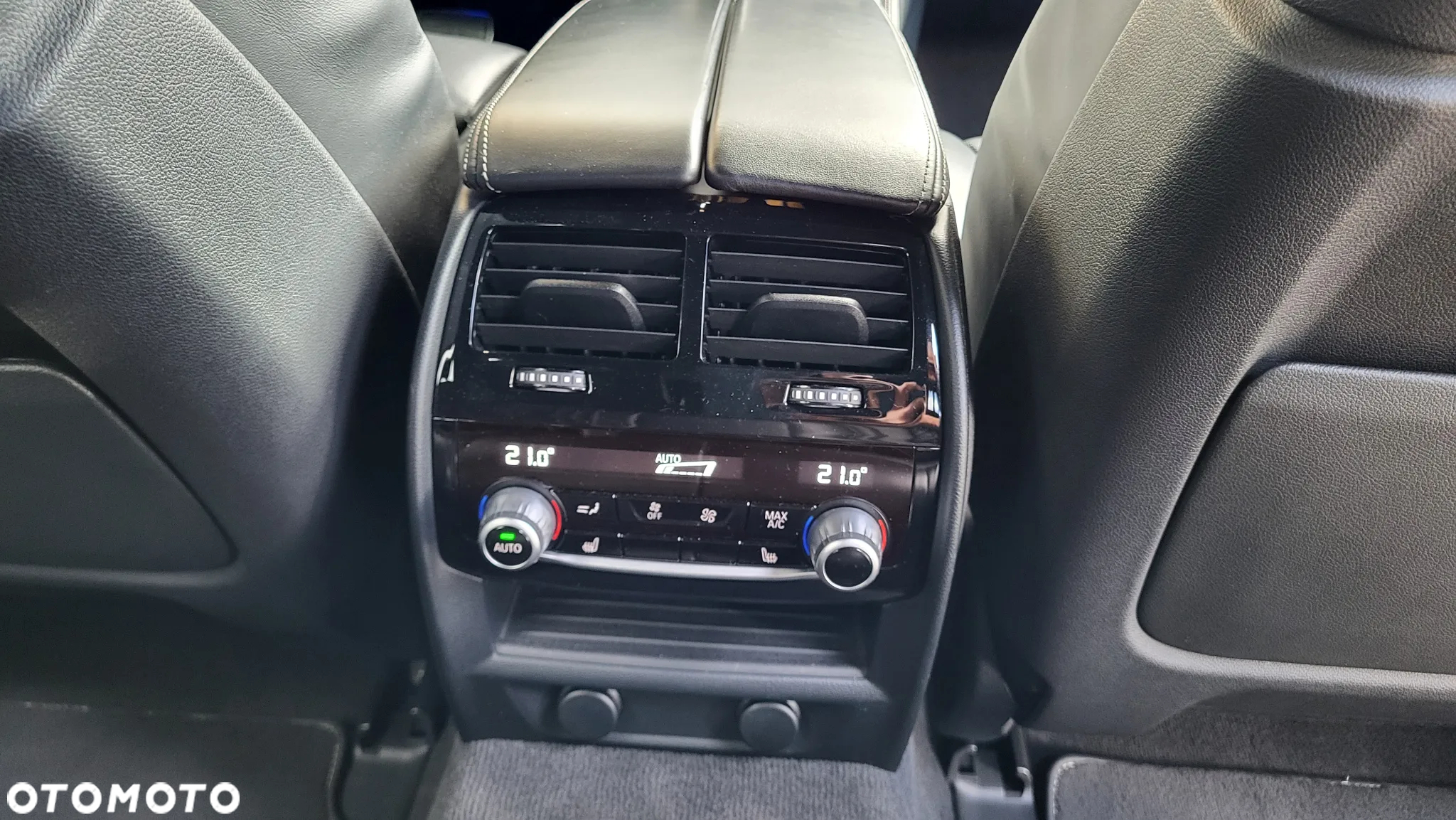 BMW Seria 5 M550d xDrive - 30
