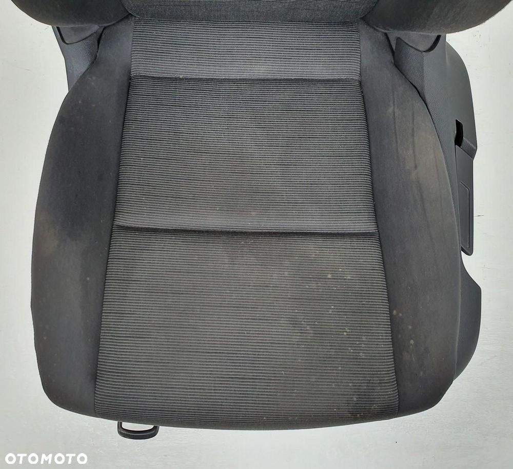 FOTEL LEWY PRZEDNI PRZÓD KIEROWCY VW GOLF V 3D EUROPA - 2