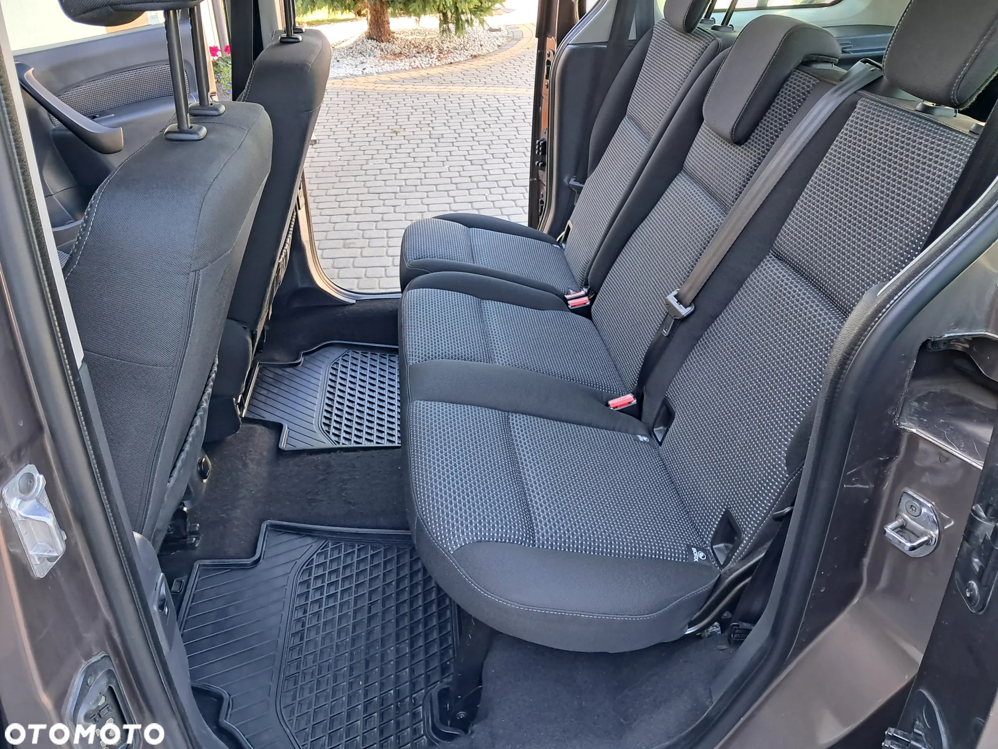 Mercedes-Benz Citan - 25
