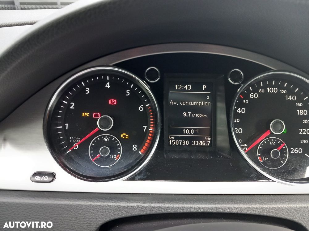 Volkswagen Passat - 17