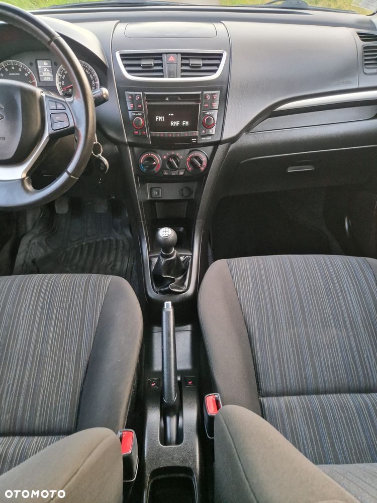 Suzuki Swift - 22