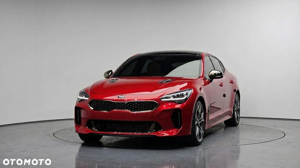 Kia Stinger 3.3 T-GDI V6 GT AWD - 4