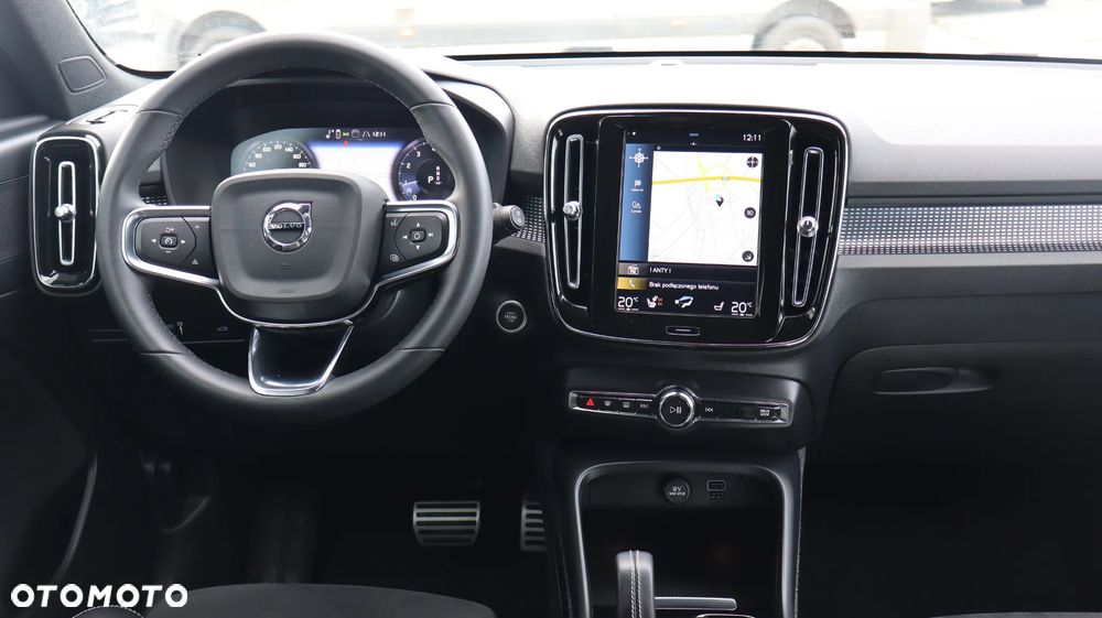 Volvo XC 40 T3 R-Design - 12