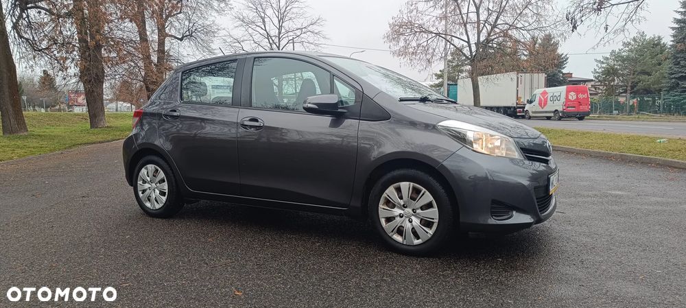 Toyota Yaris 1.0 VVT-i - 6