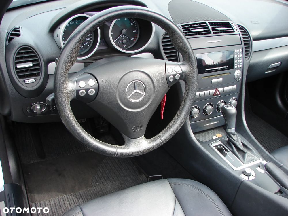 Mercedes-Benz SLK - 13