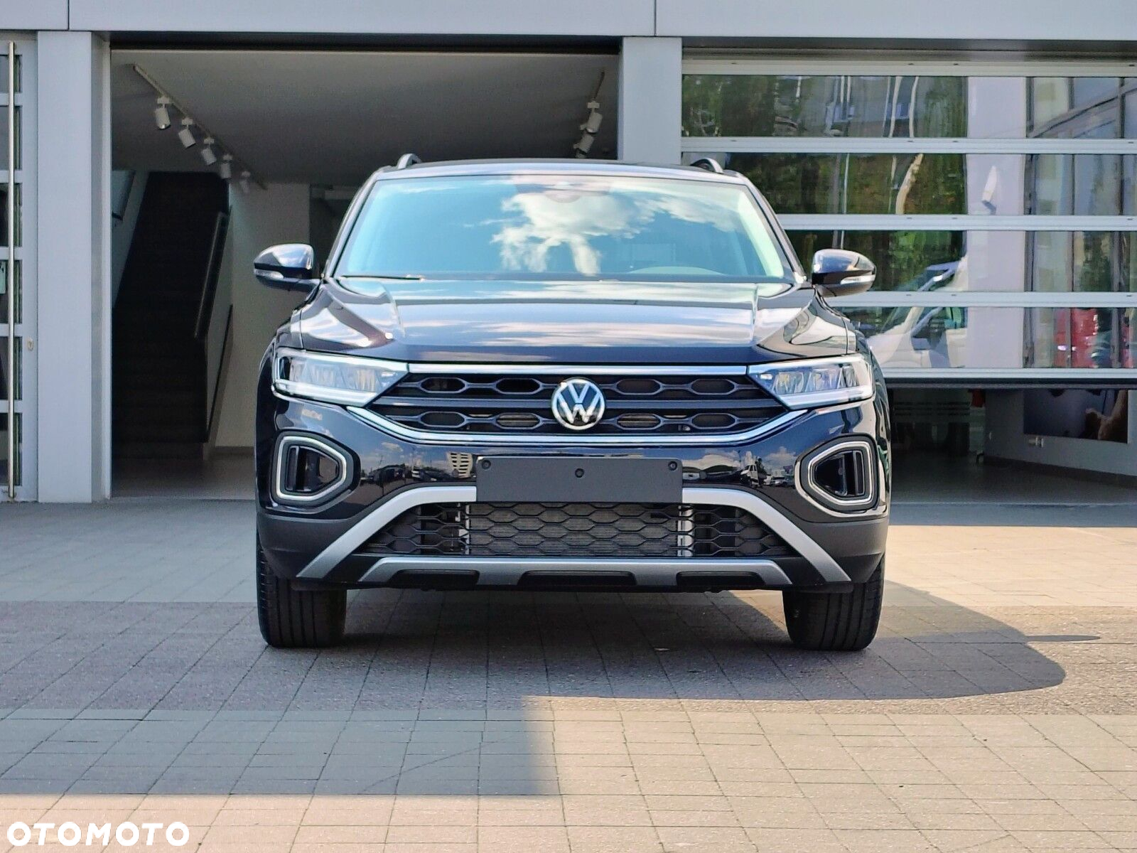 Volkswagen T-Roc - 3