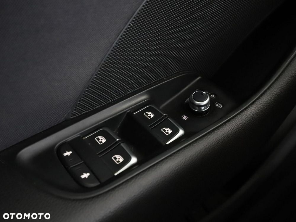 Audi A3 Sportback 35 TDI sport - 34