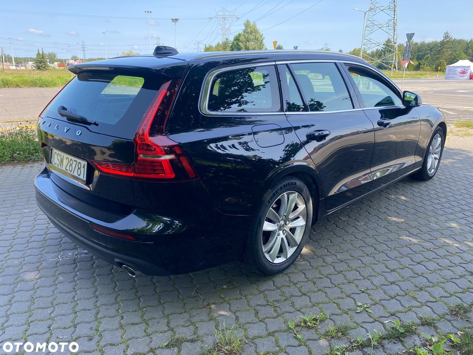 Volvo V60 D4 Momentum - 3