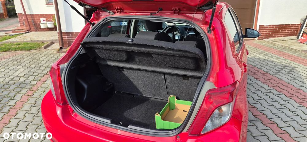 Toyota Yaris 1.33 Active - 4