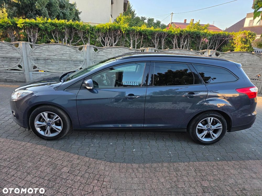 Ford Focus 1.0 EcoBoost Ambiente - 8