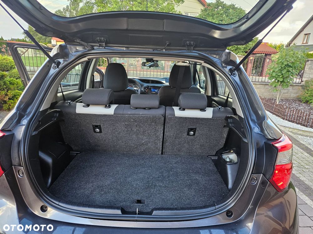 Toyota Yaris Hybrid 100 Active EU6 - 15