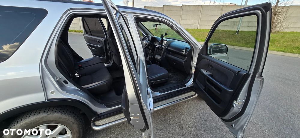 Honda CR-V 2.0 LS - 18