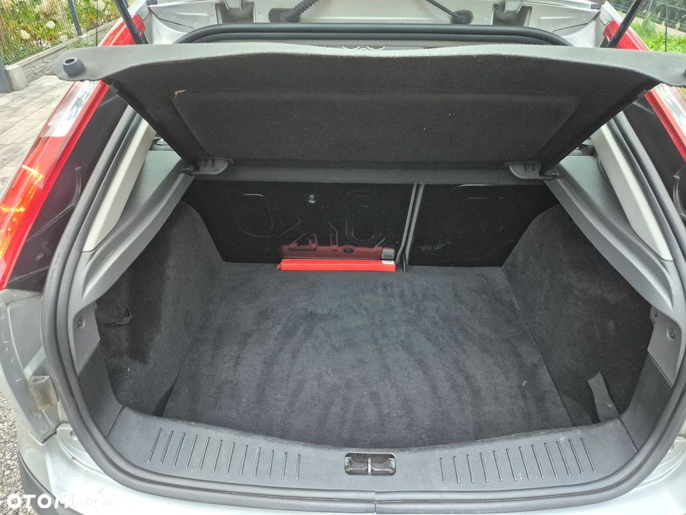 Ford Focus 1.6 TDCi FX - 15